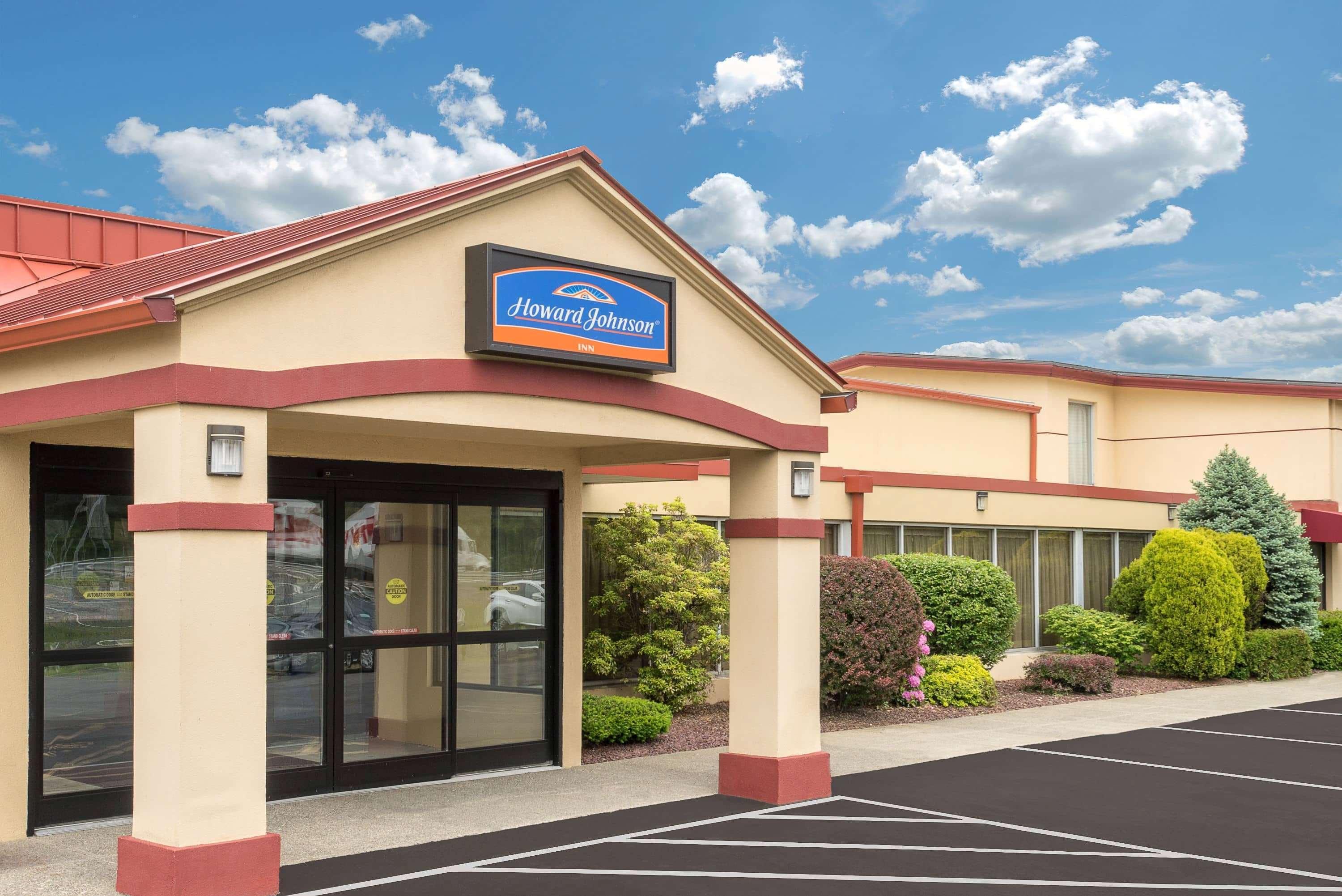 Howard Johnson By Wyndham Saugerties Exterior photo