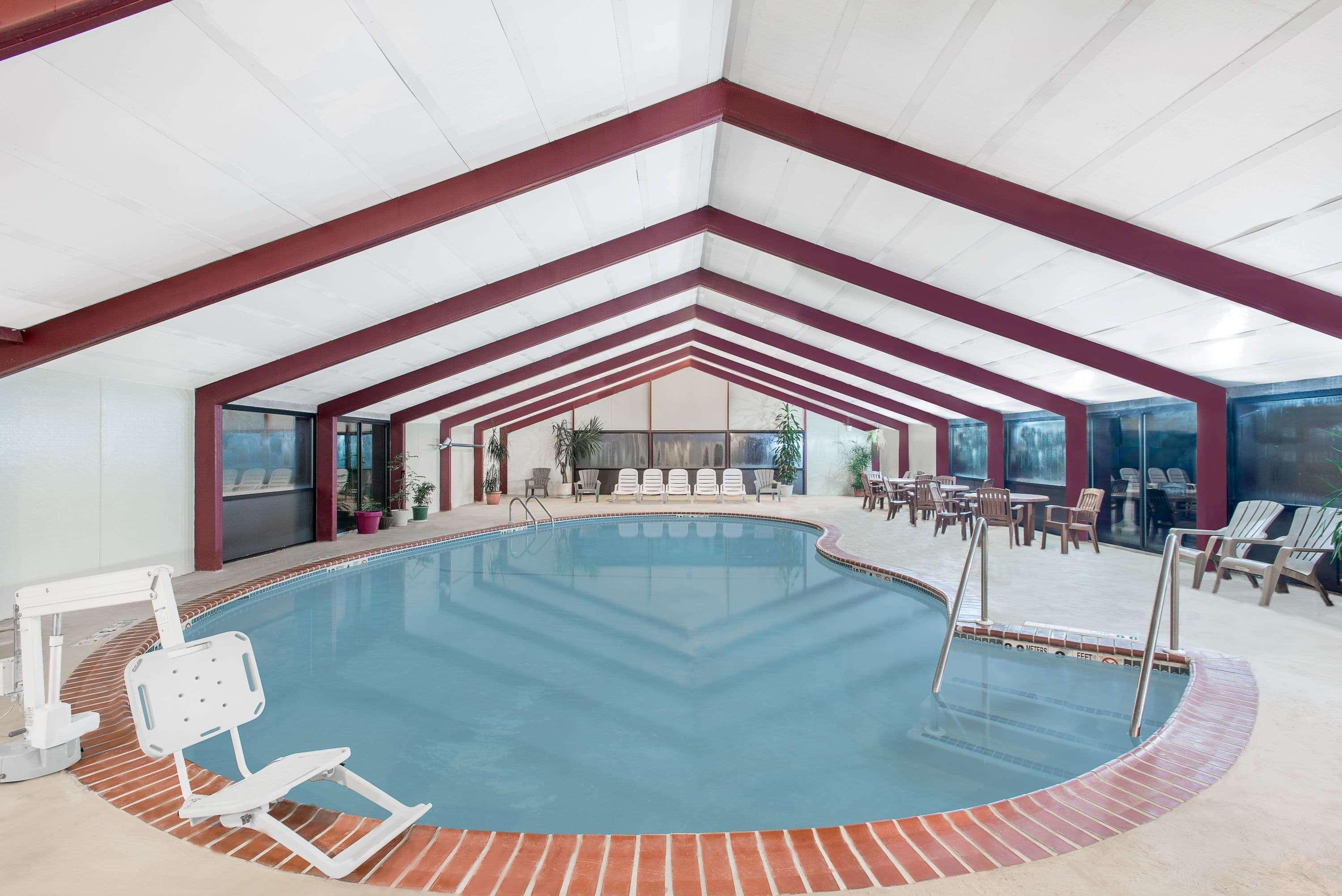 Howard Johnson By Wyndham Saugerties Exterior photo
